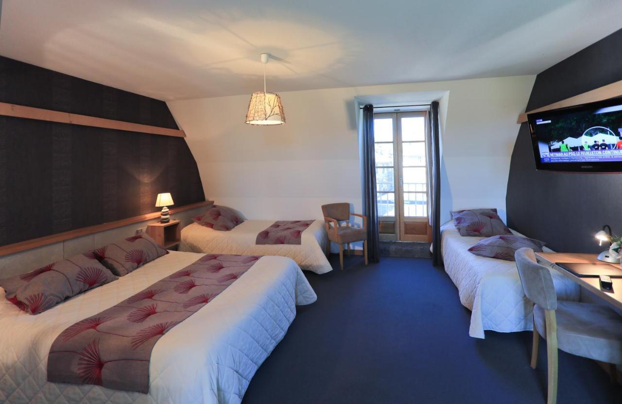Logis Hotel Restaurant & Spa Les Remparts Salers Exterior foto
